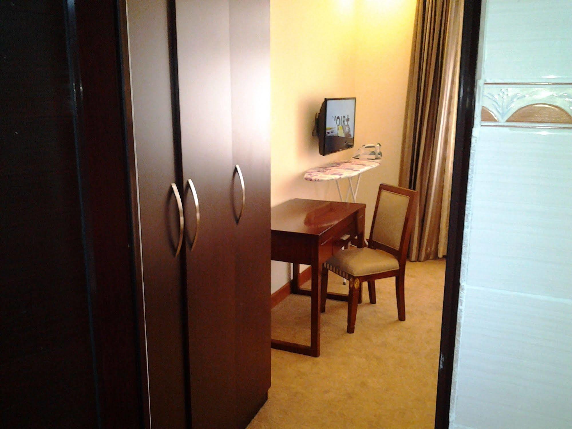 Great Seasons Hotel Kigali Zewnętrze zdjęcie